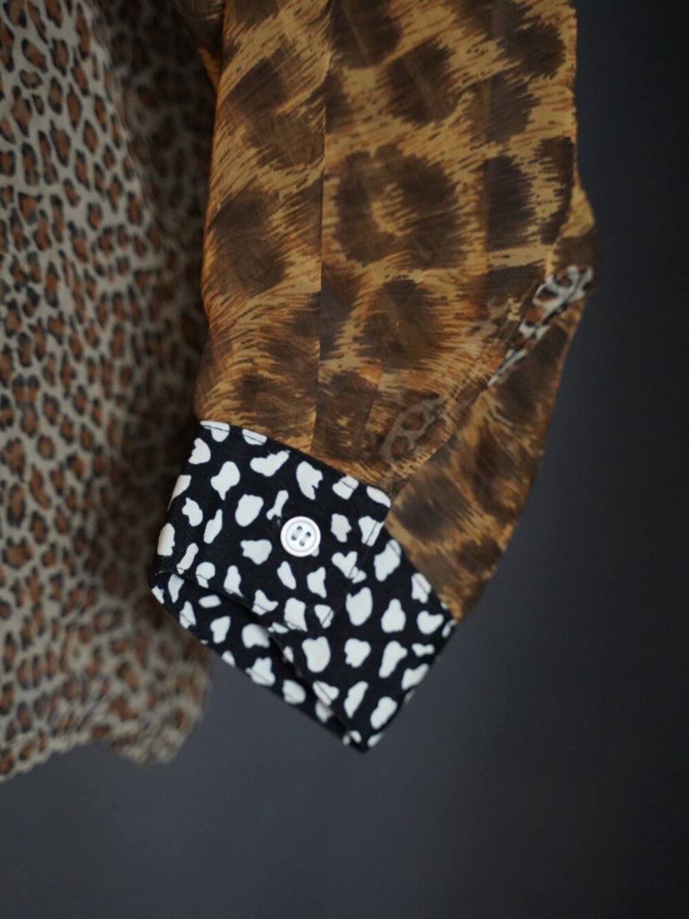 Vintage Tina Hagen Animal Print Patchwork Blouse Size 2 - Picture 8 of 10